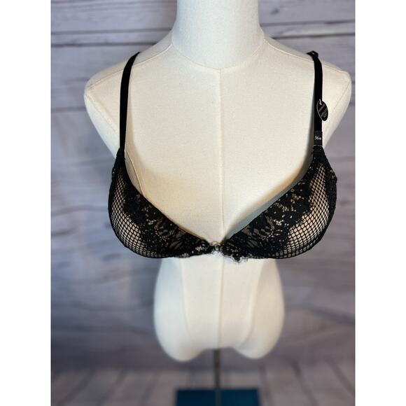 NWT Victoria’s Secret Bombshell Lace Mesh Push-Up Bra Black 36B - Picture 2 of 7